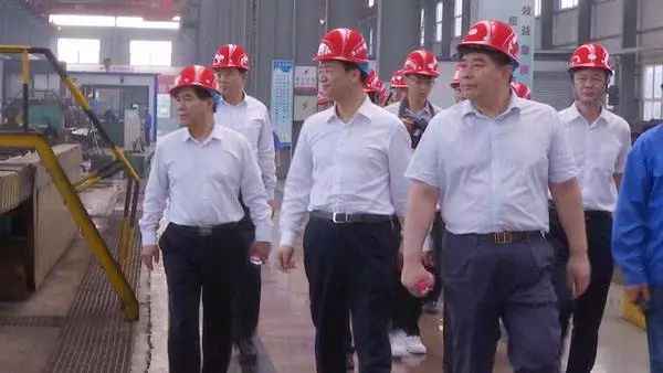 唐山热浸涂塑钢管新纪元:钢铁巨无霸上市,70后创始人目标3000万吨,引领全球管业 唐山热浸涂塑钢管新纪元:钢铁巨无霸上市,70后创始人目标3000万吨,引领全球管业