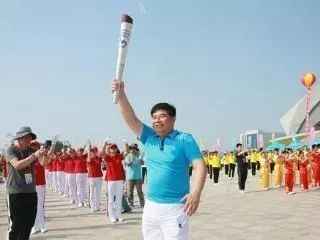 唐山热浸涂塑钢管新纪元:钢铁巨无霸上市,70后创始人目标3000万吨,引领全球管业 唐山热浸涂塑钢管新纪元:钢铁巨无霸上市,70后创始人目标3000万吨,引领全球管业